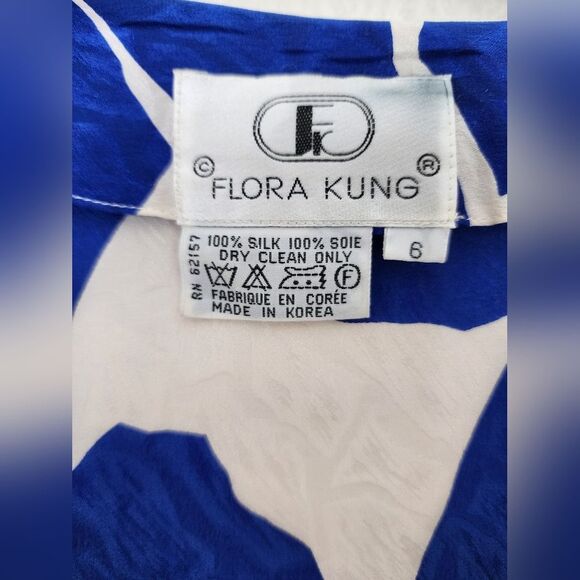 Flora Kung Wrap dress, vintage, Size 6, 100% Silk, knee-length - Picture 3 of 3
